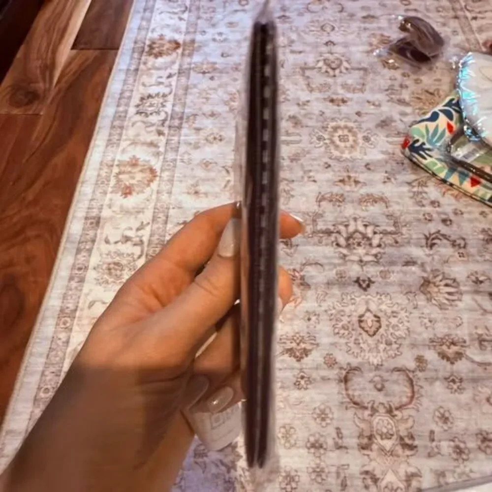 Slim wallet credit card holder